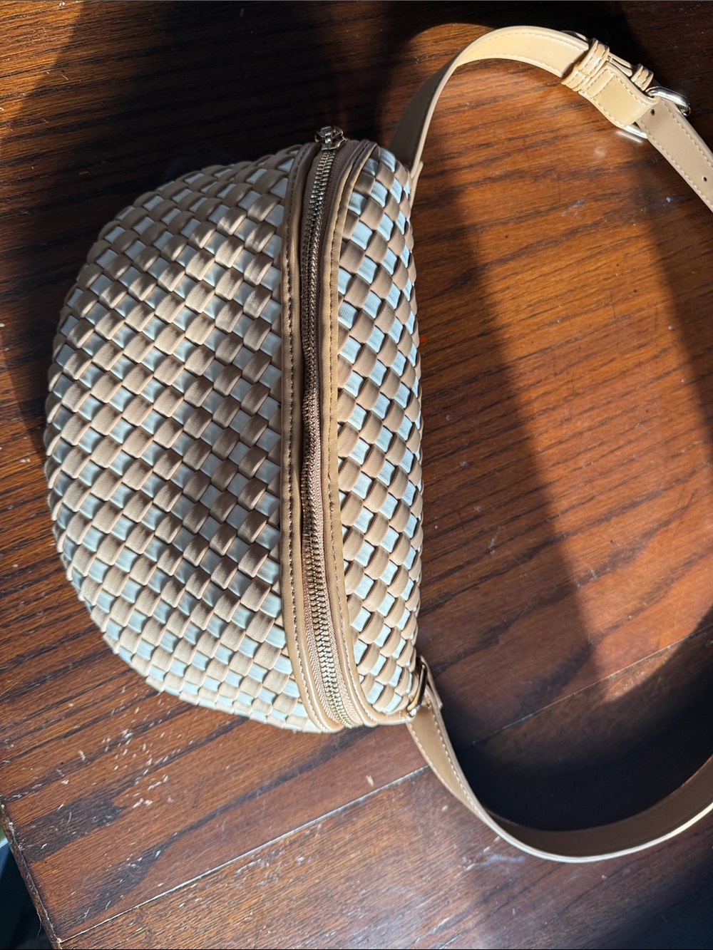 Shiraleah Tan Woven Crossbody Belt Bag
